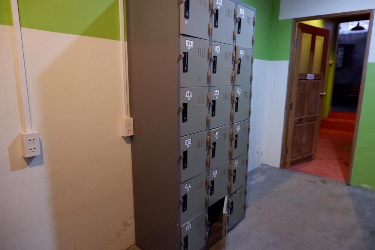 Bigboss Hostel Тонгсала Екстер'єр фото